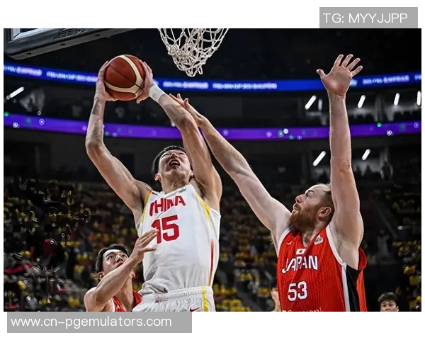 猛龙对决热火激战正酣球迷期待精彩瞬间与胜负悬念